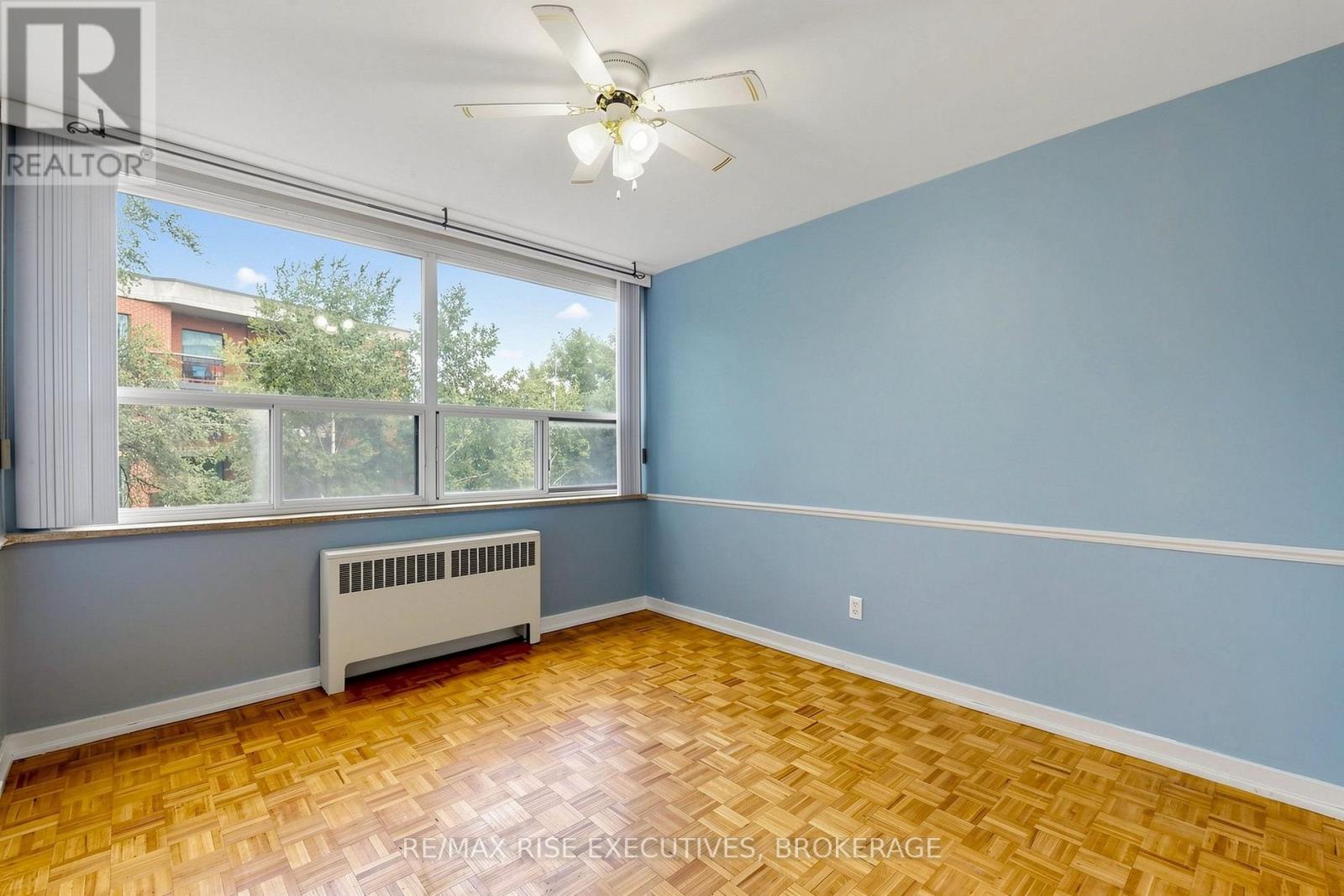 304 - 160 The Donway W Property Photo 24