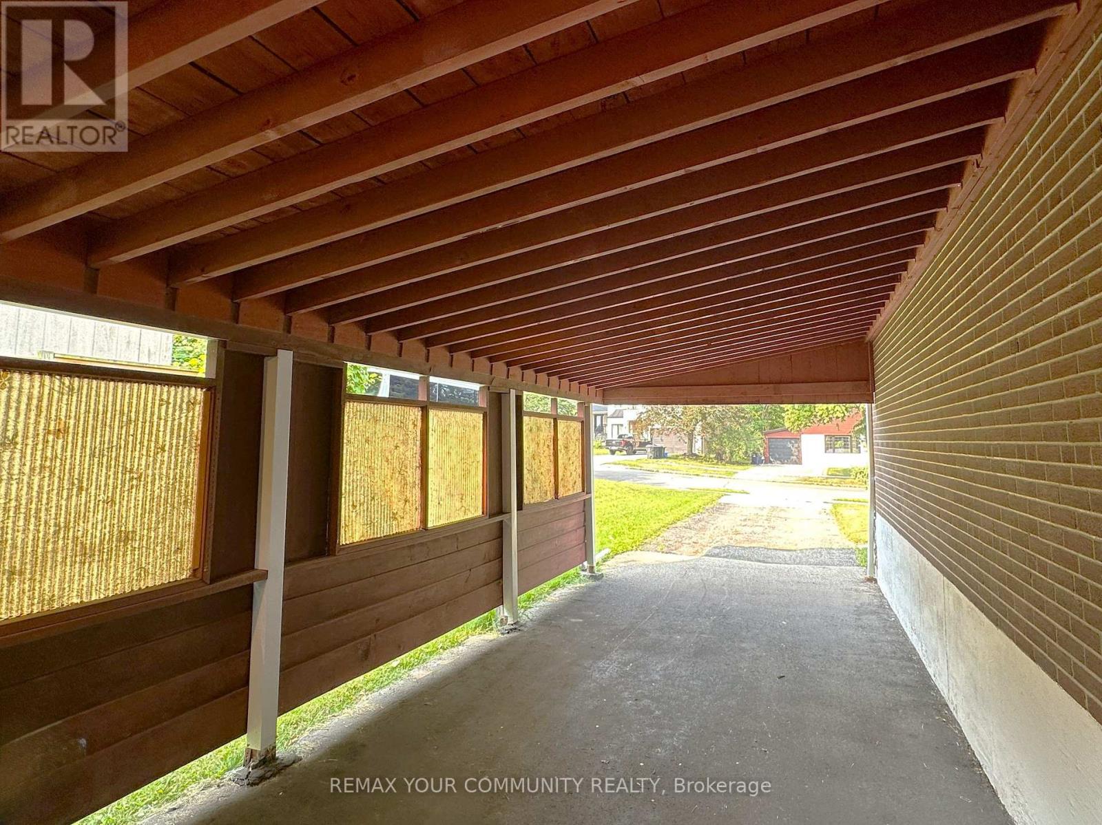 15 Resolution Crescent Property Photo 2