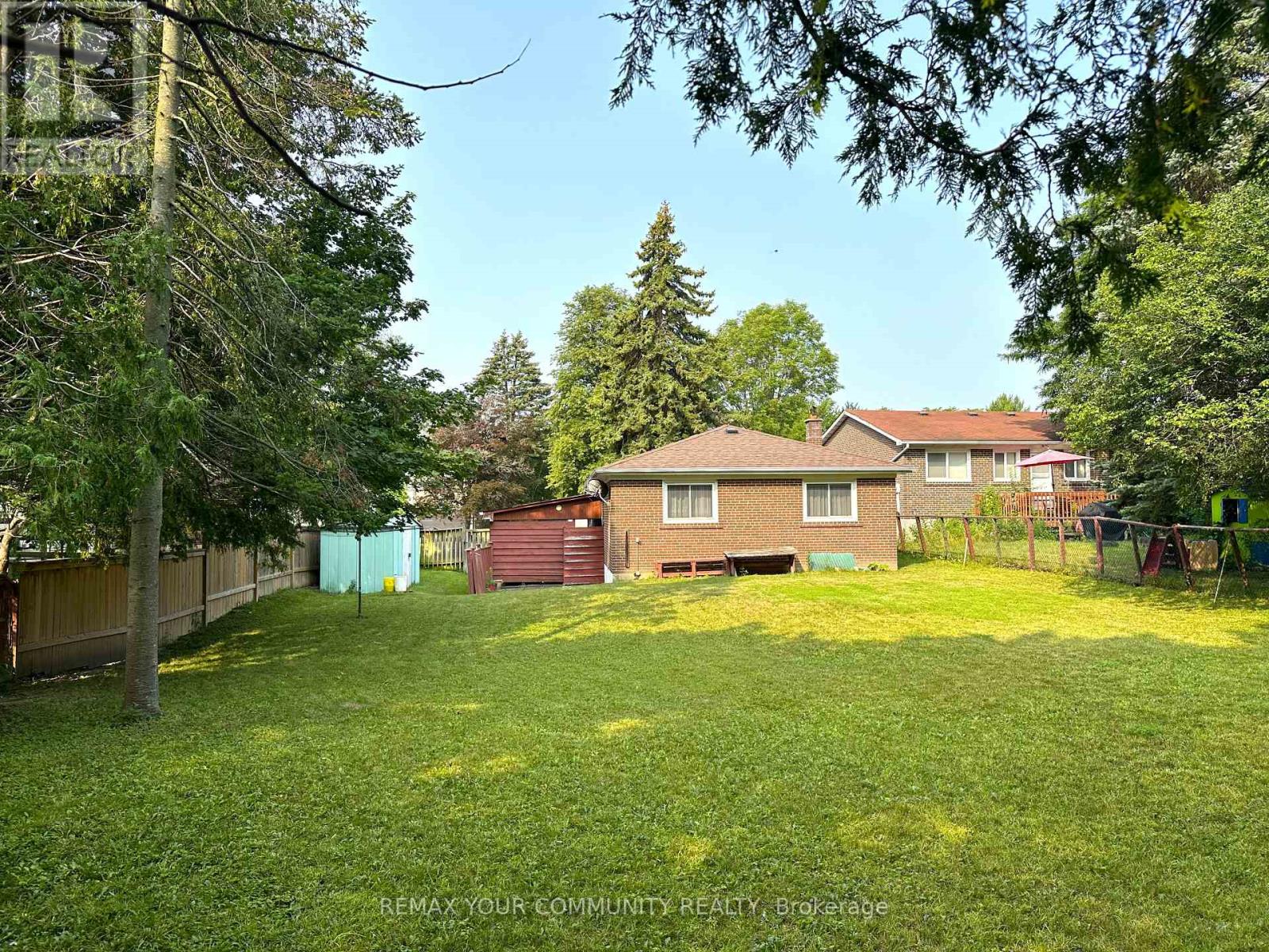 15 Resolution Crescent Property Photo 3
