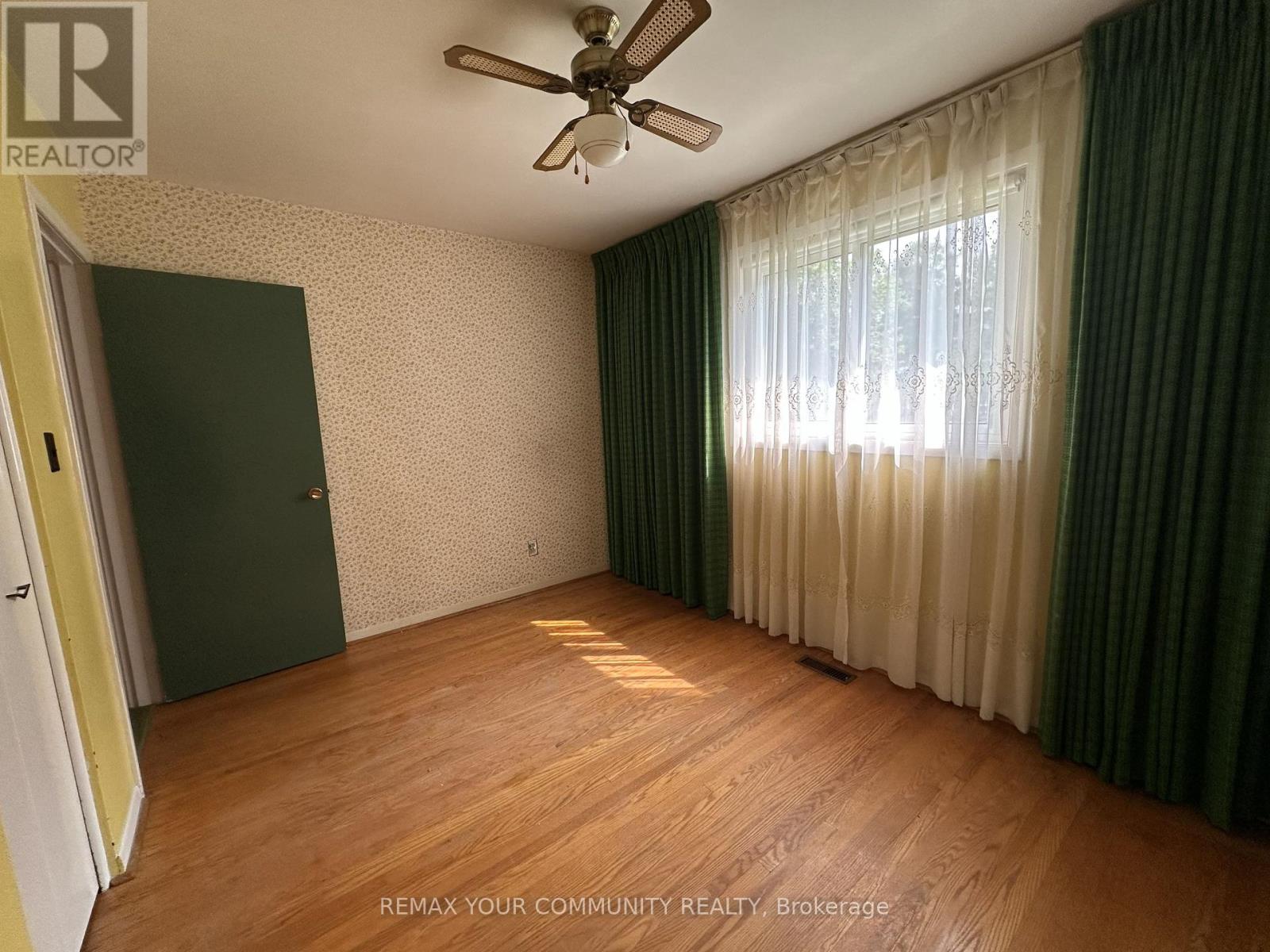 15 Resolution Crescent Property Photo 16