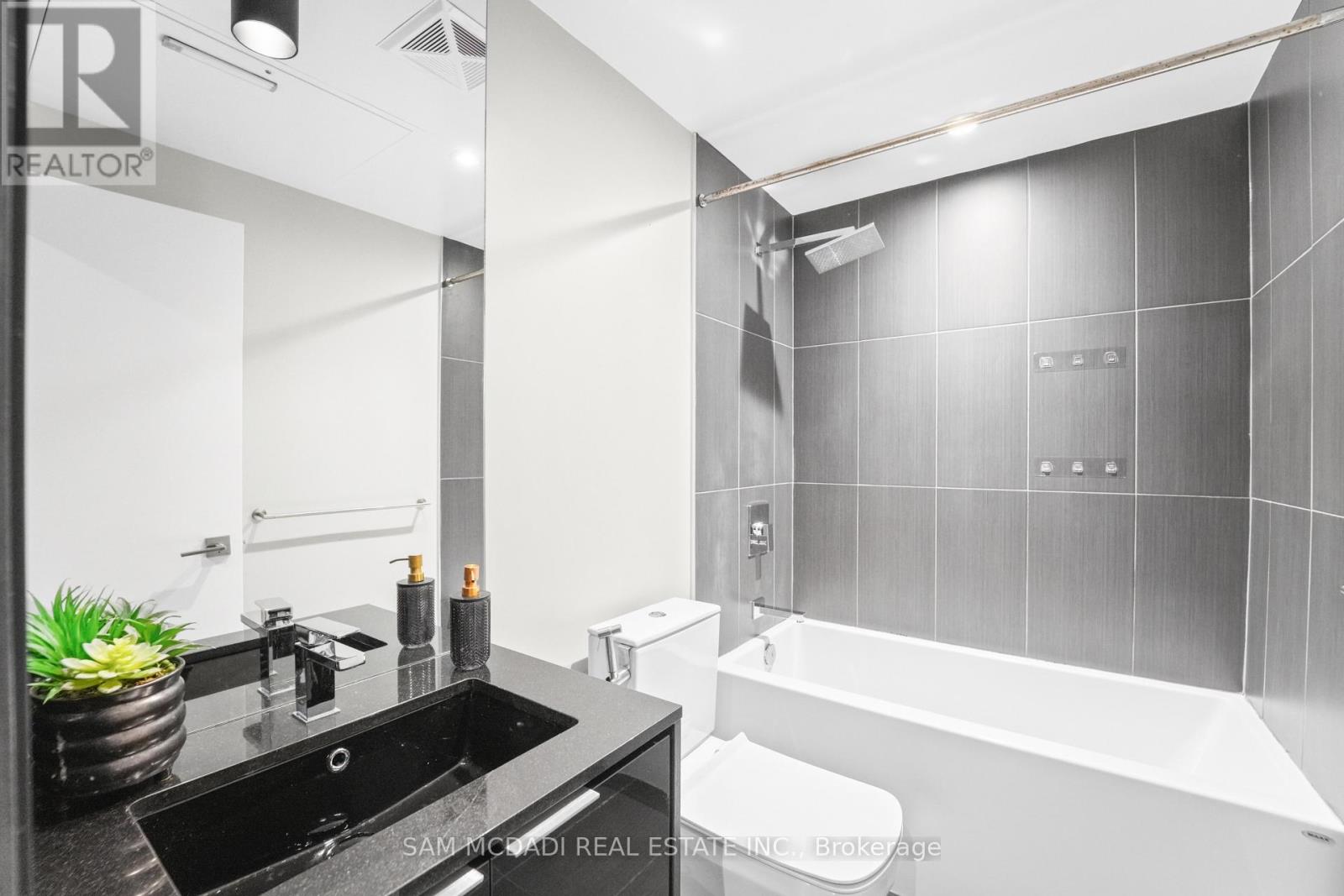 608 - 70 Temperance Street Property Photo 19