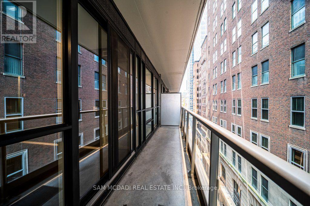 608 - 70 Temperance Street Property Photo 21