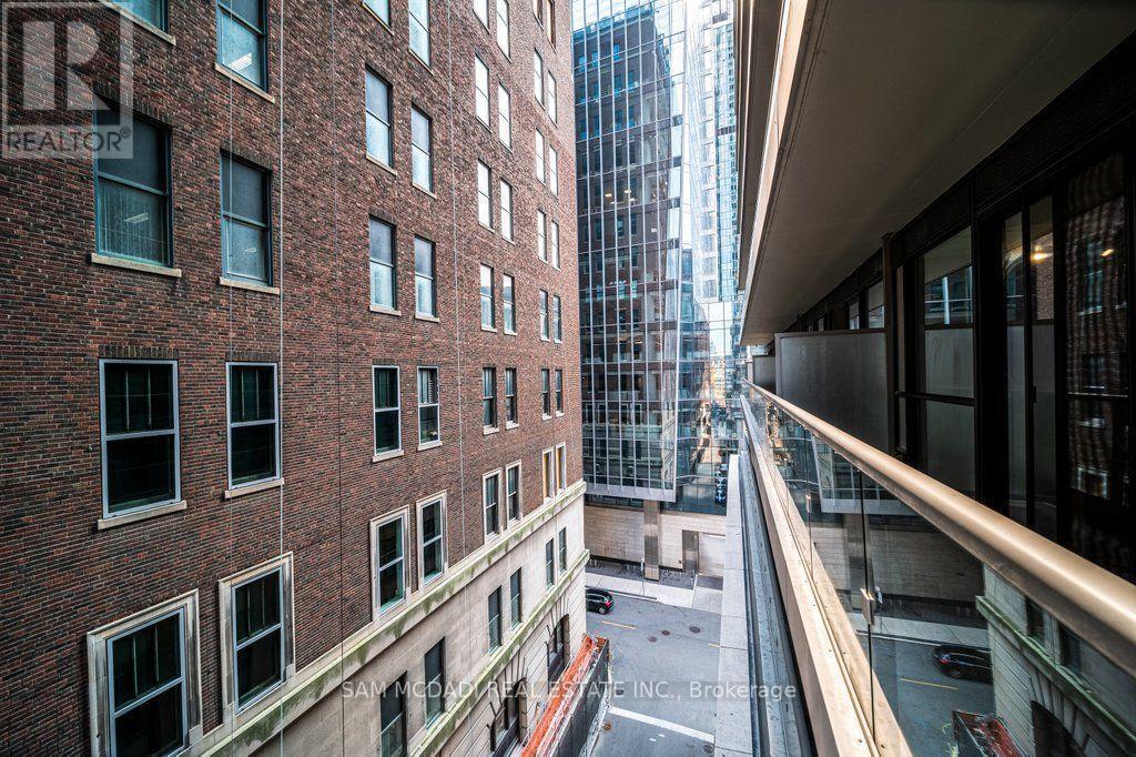 608 - 70 Temperance Street Property Photo 26