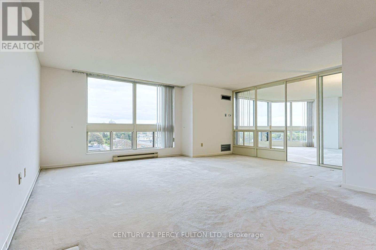 907 - 5 Kenneth Avenue Property Photo 10