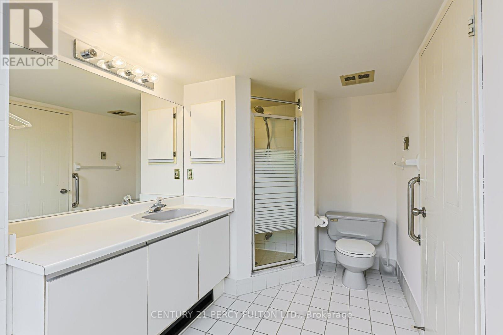 907 - 5 Kenneth Avenue Property Photo 18