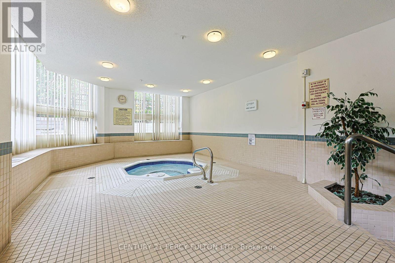 907 - 5 Kenneth Avenue Property Photo 22