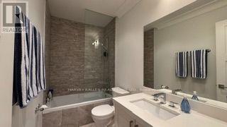 1042 Avenue Road Property Photo 18
