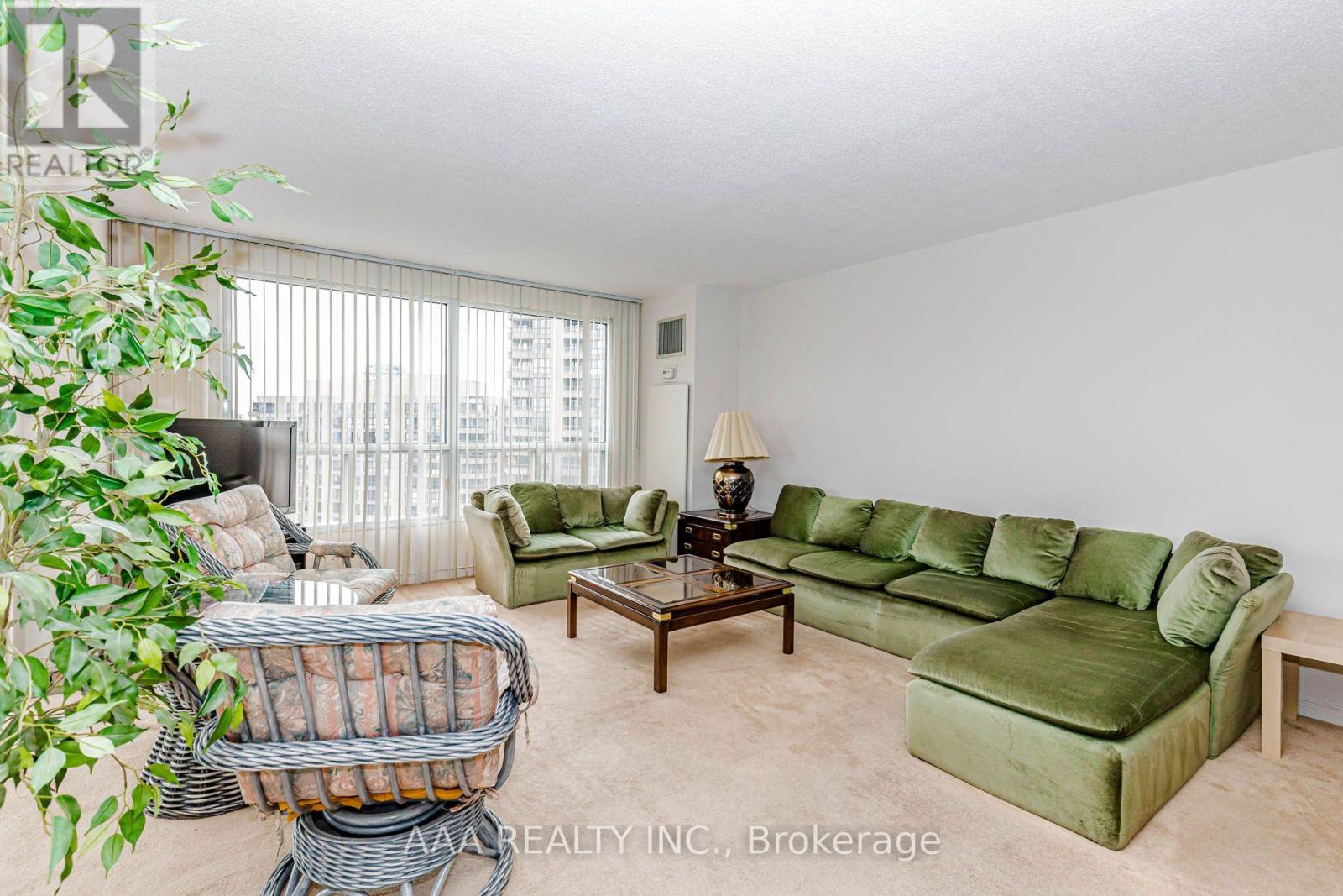 2101 - 5 Concorde Place Property Photo 11