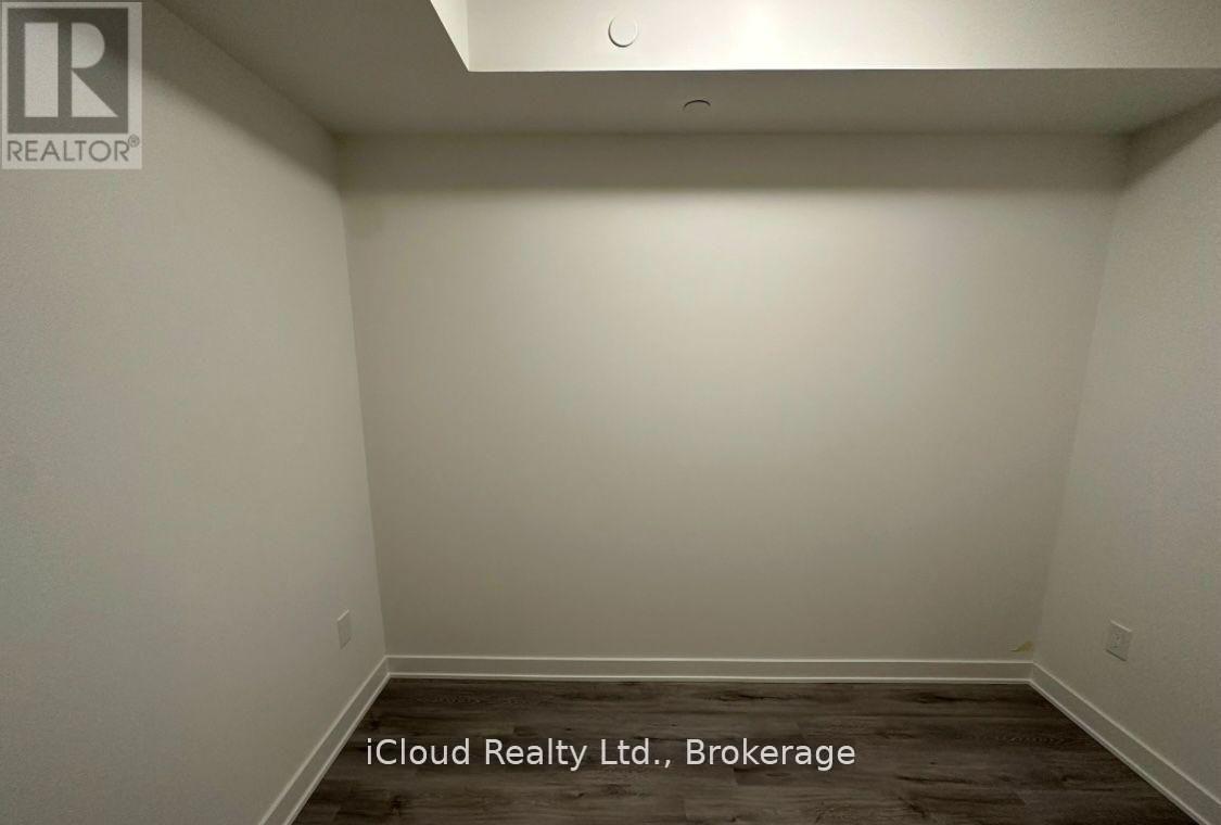 1429 - 70 Primcess Street Property Photo 6