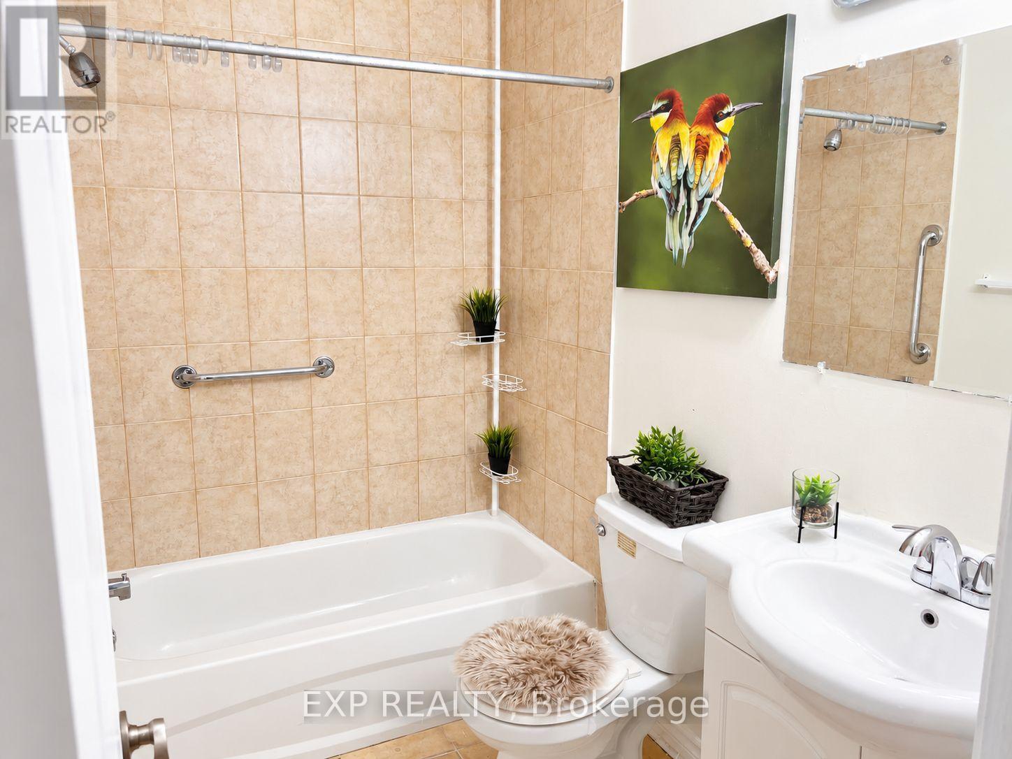 111 - 55 Godstone Road Property Photo 8