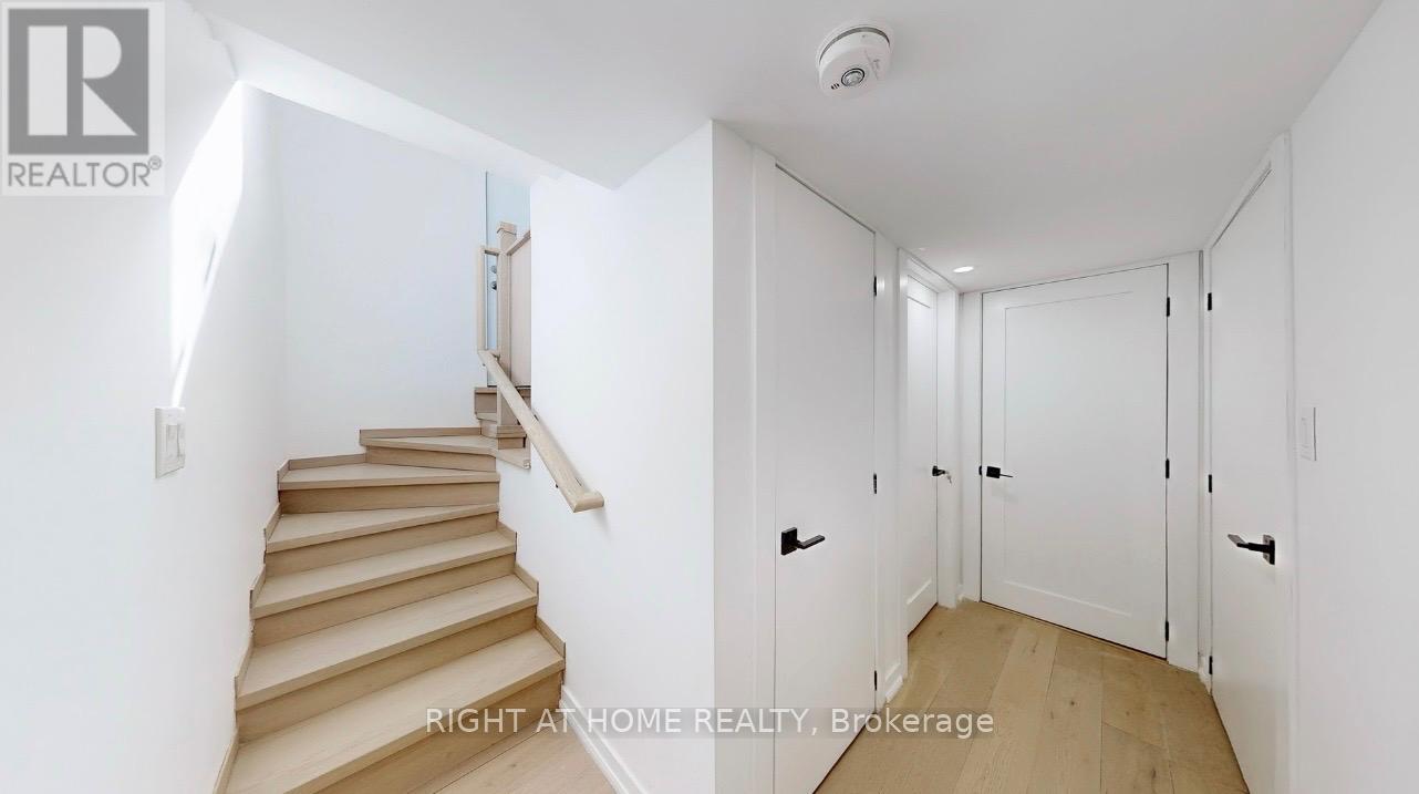 Basement/studio - 118 Clifton Avenue Property Photo 2