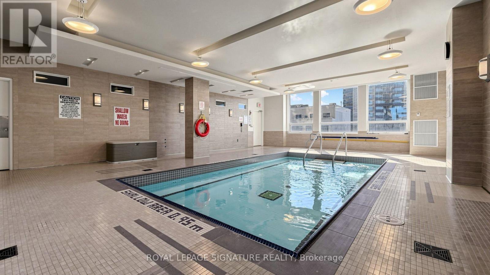 402 - 500 St Clair Avenue W Property Photo 41