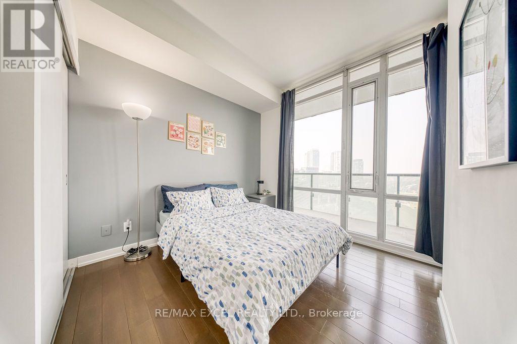 1301 - 170 Fort York Boulevard Property Photo 13