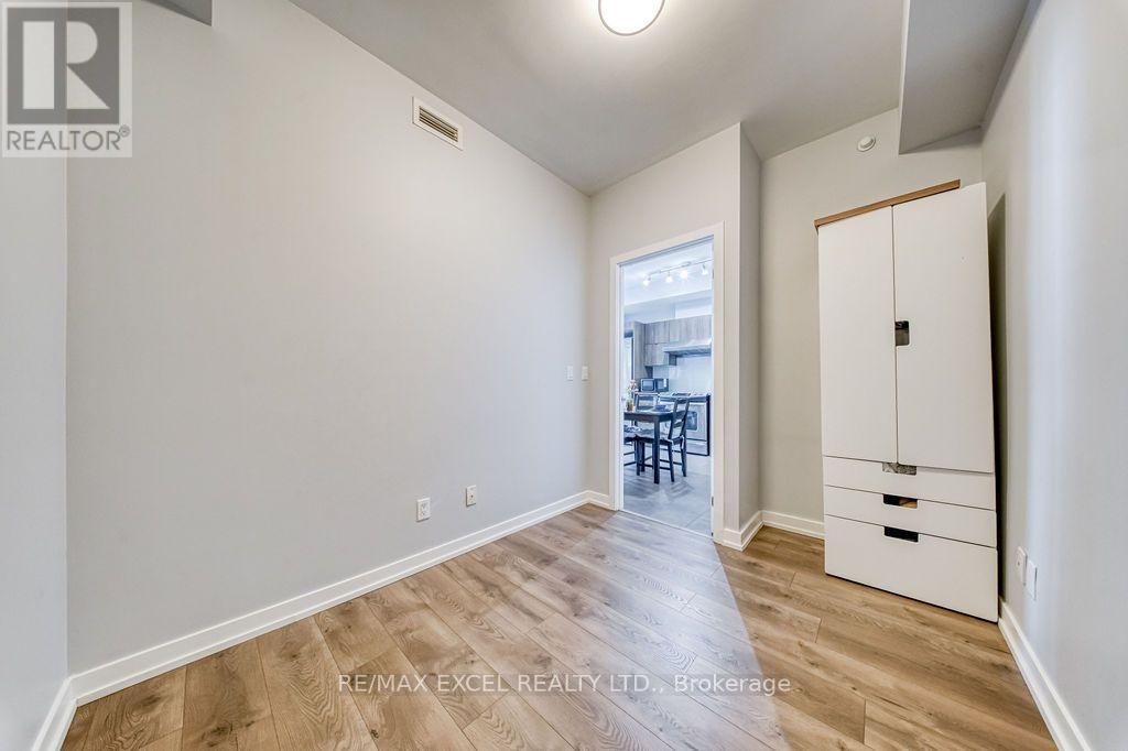 1301 - 170 Fort York Boulevard Property Photo 18