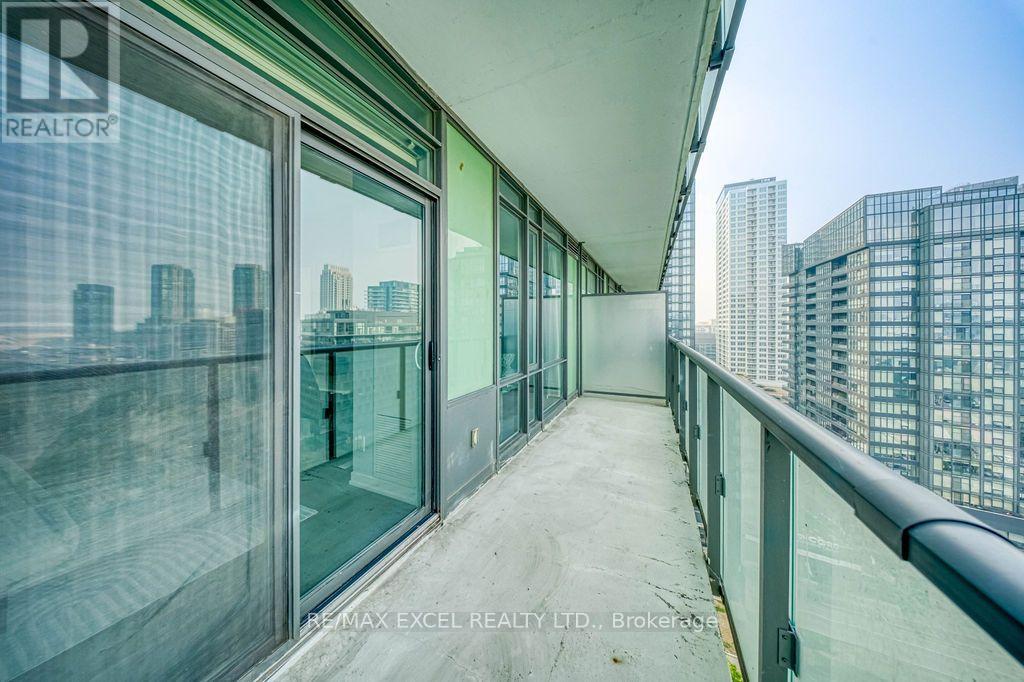 1301 - 170 Fort York Boulevard Property Photo 22