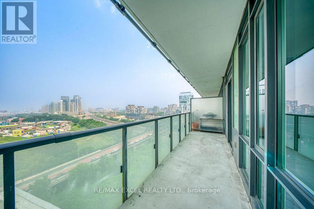 1301 - 170 Fort York Boulevard Property Photo 23