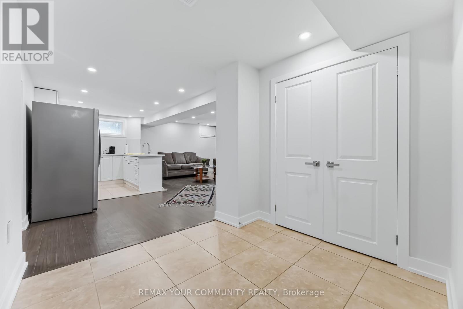 Lower - 200 Goulding Avenue N Property Photo 3