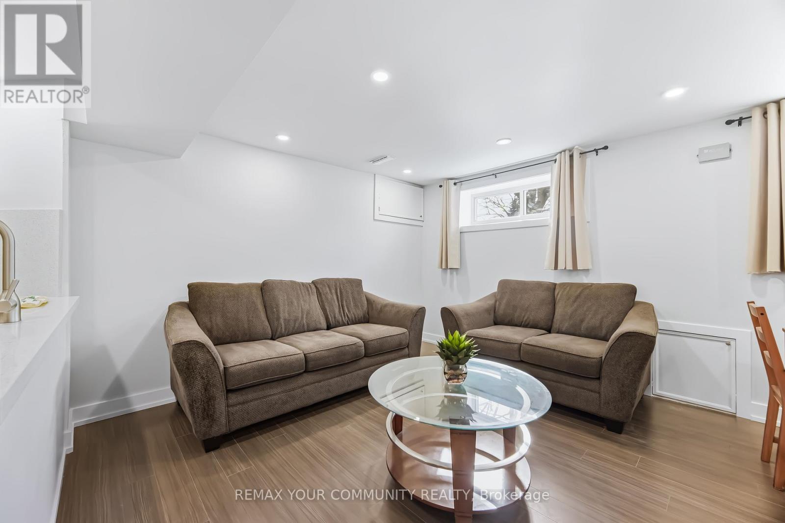 Lower - 200 Goulding Avenue N Property Photo 7