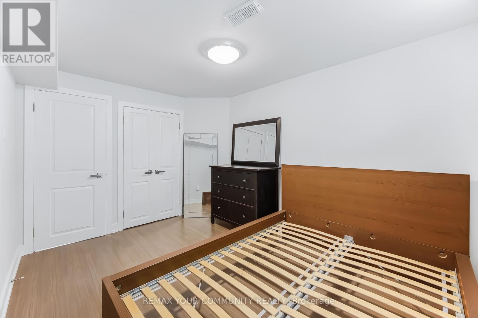 Lower - 200 Goulding Avenue N Property Photo 14