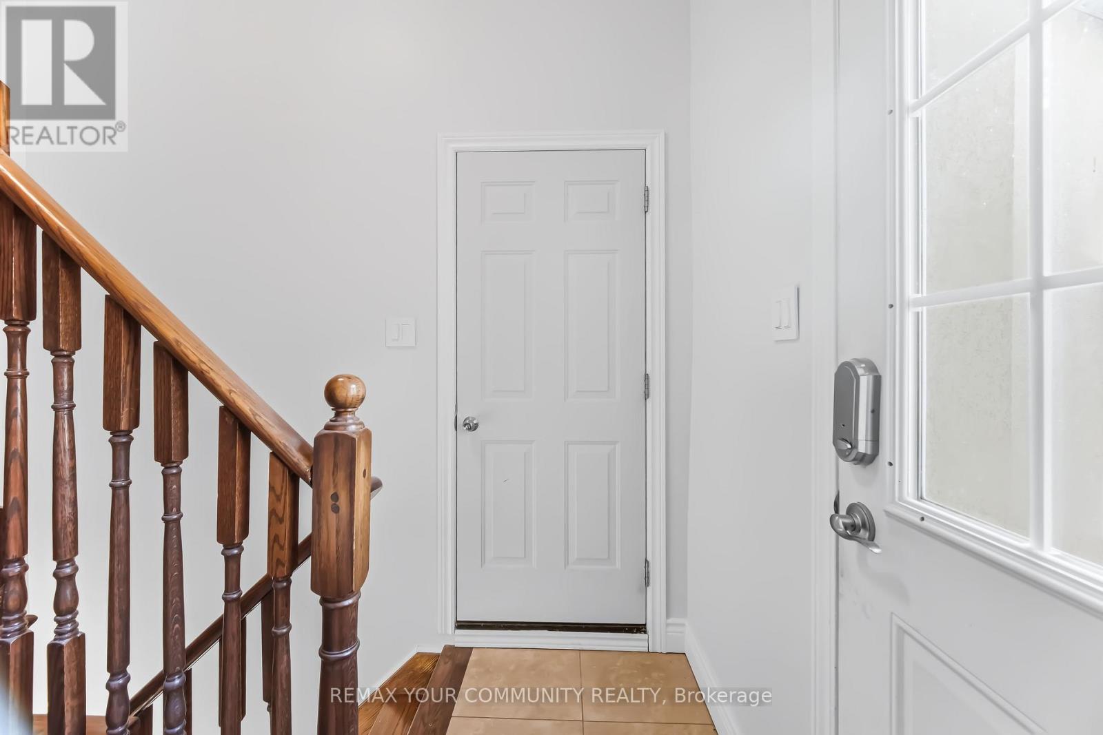 Lower - 200 Goulding Avenue N Property Photo 19