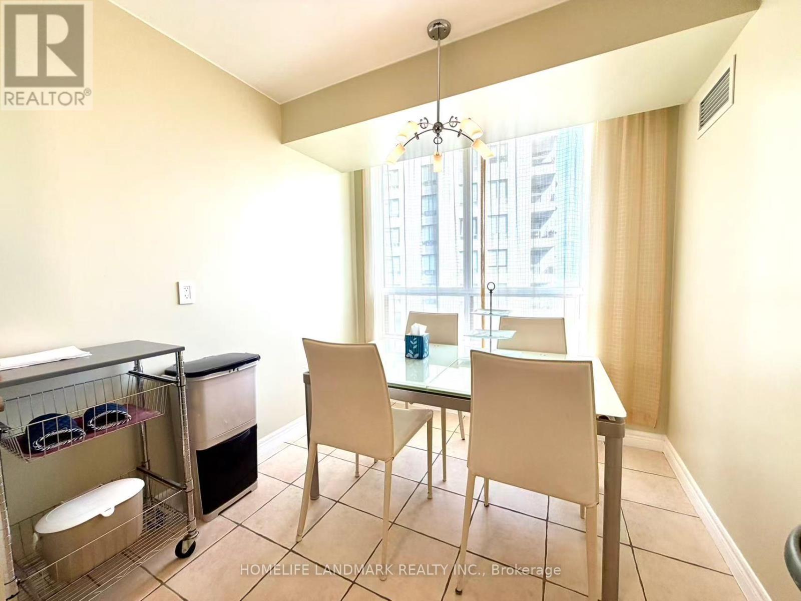 1706 - 18 Parkview Avenue Property Photo 18