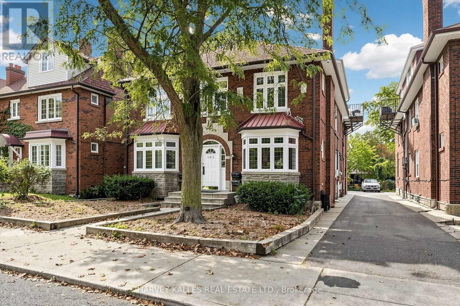 South 2nd - 163 Highbourne Road Property Photo 2