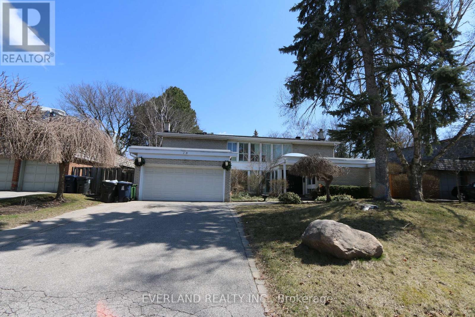 18 Silvergrove Road Property Photo 1