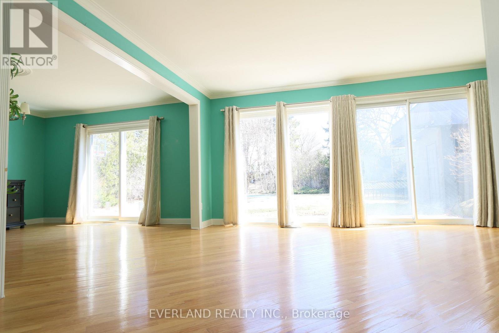 18 Silvergrove Road Property Photo 12