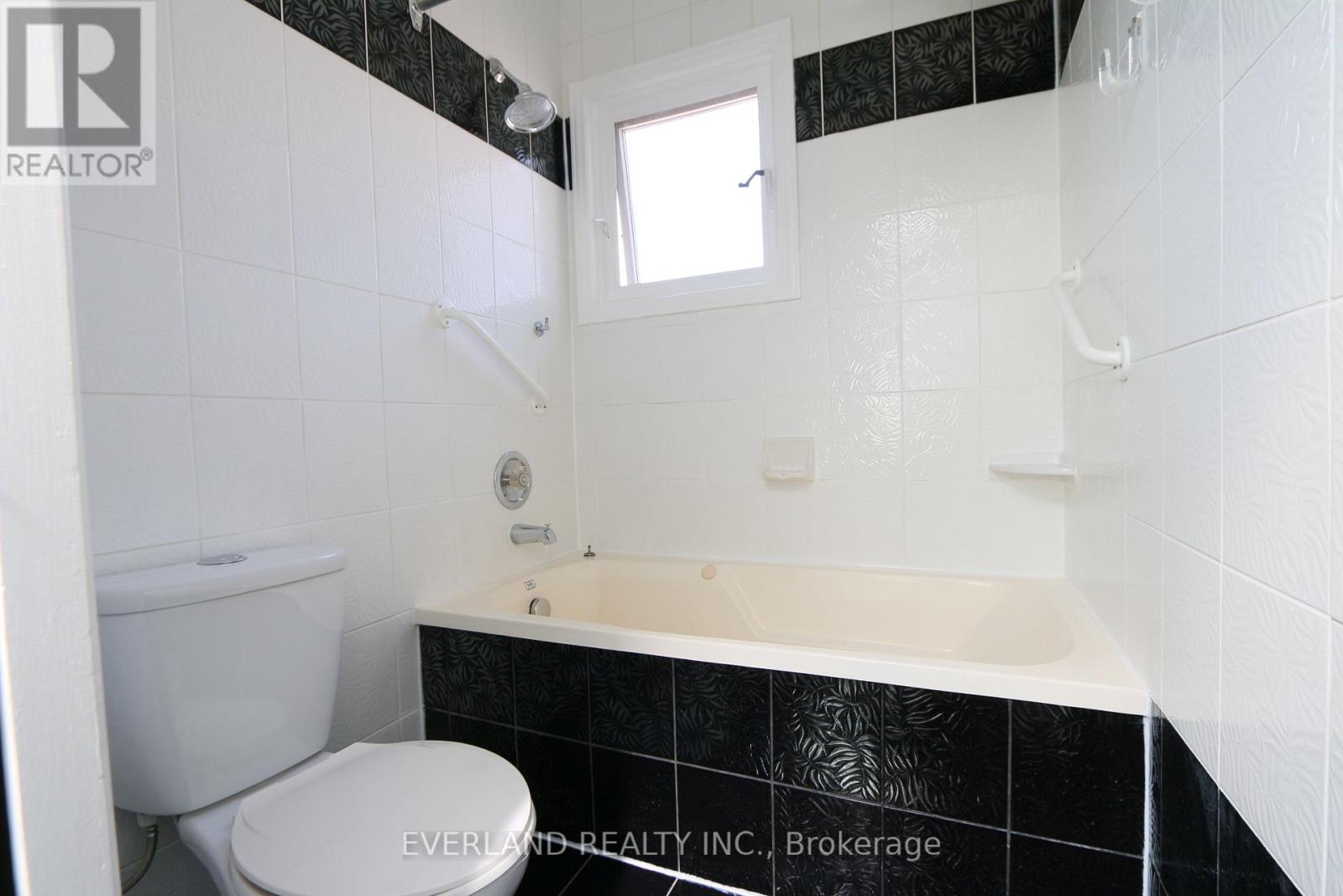 18 Silvergrove Road Property Photo 24