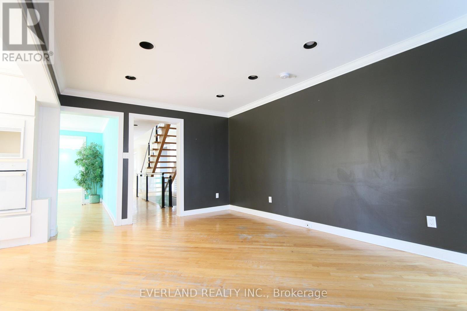 18 Silvergrove Road Property Photo 31