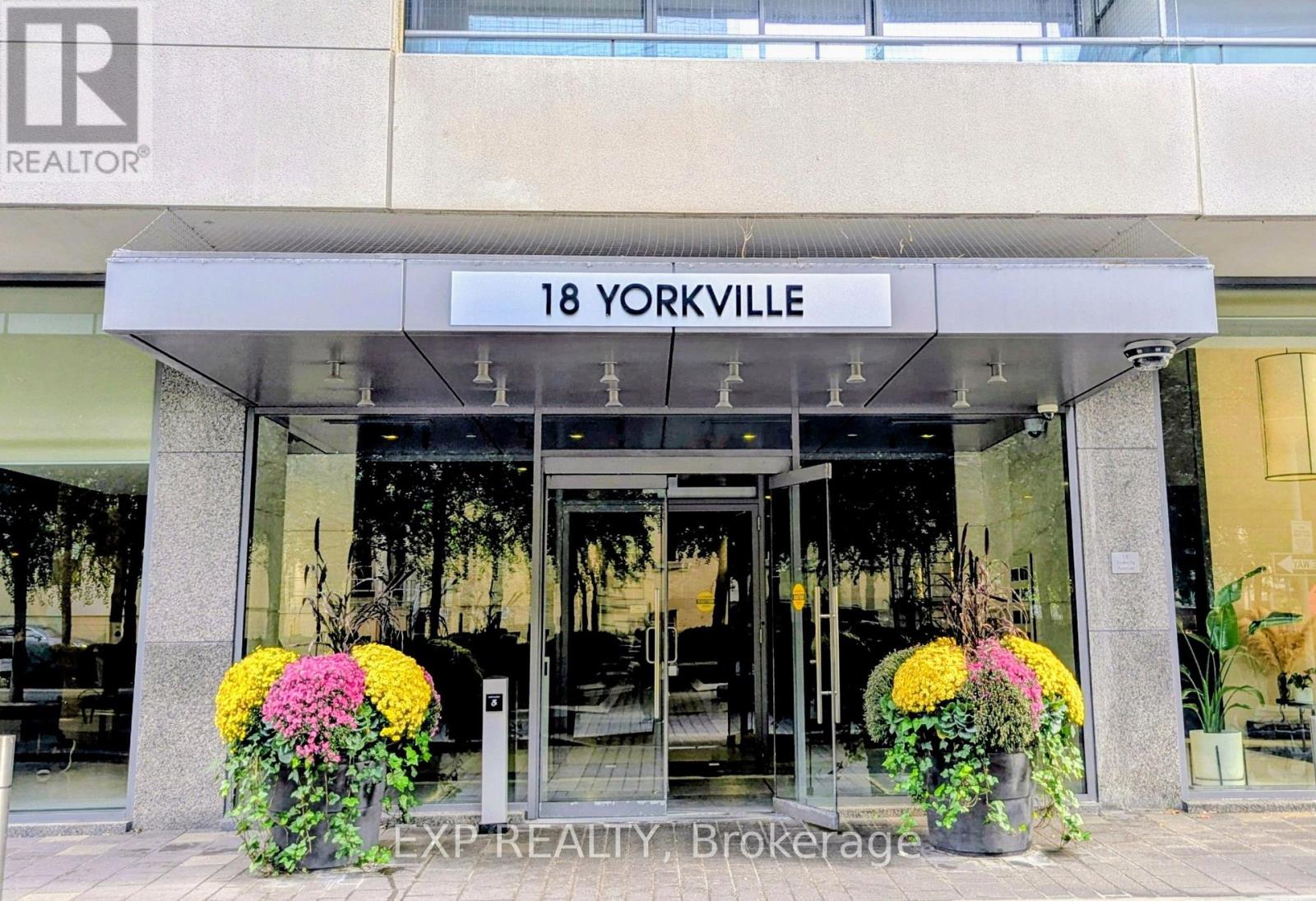209 - 18 YORKVILLE AVENUE Property Photo 1