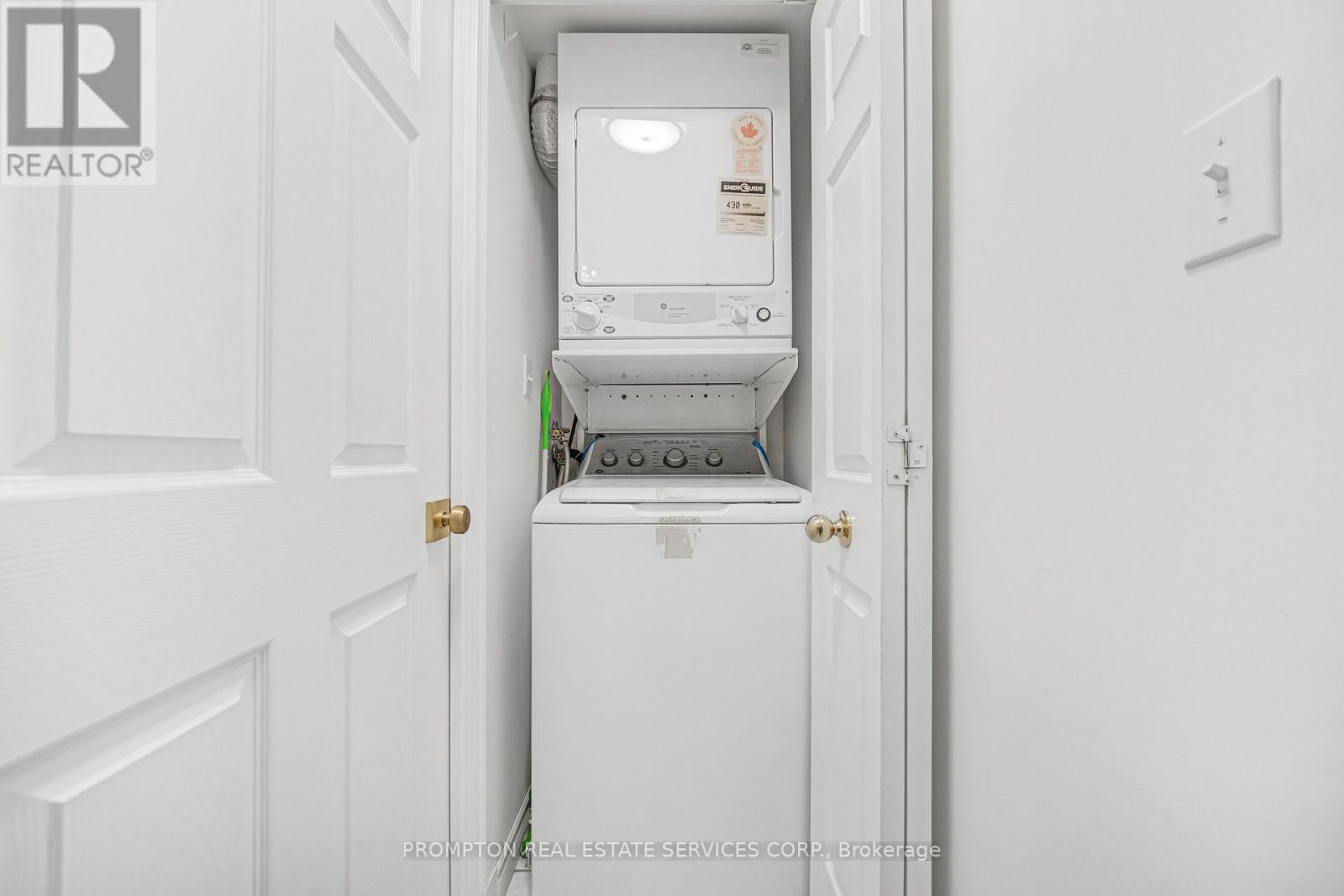 807 - 7 Lorraine Drive Property Photo 22