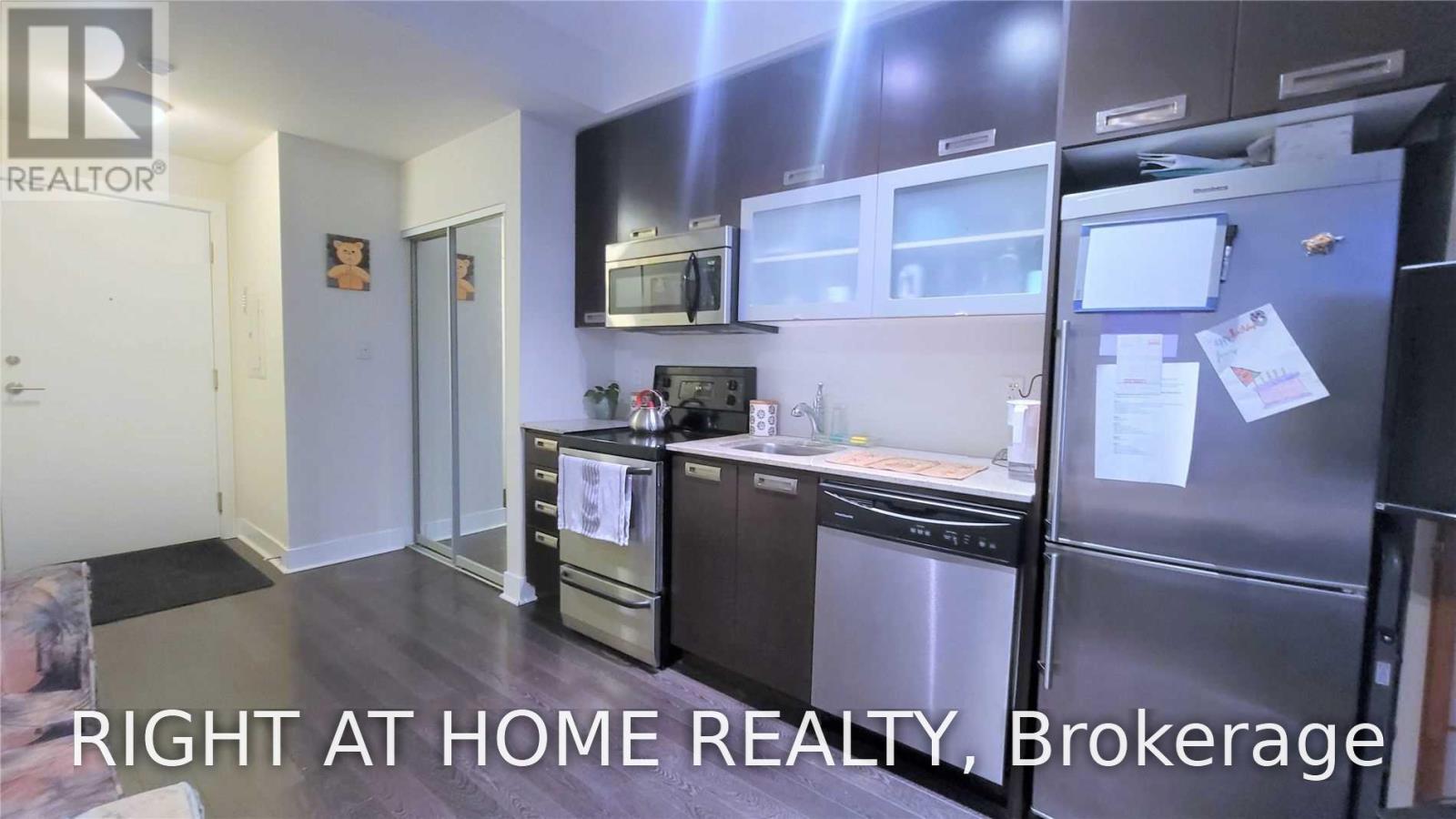 328 - 90 Stadium Road Property Photo 15