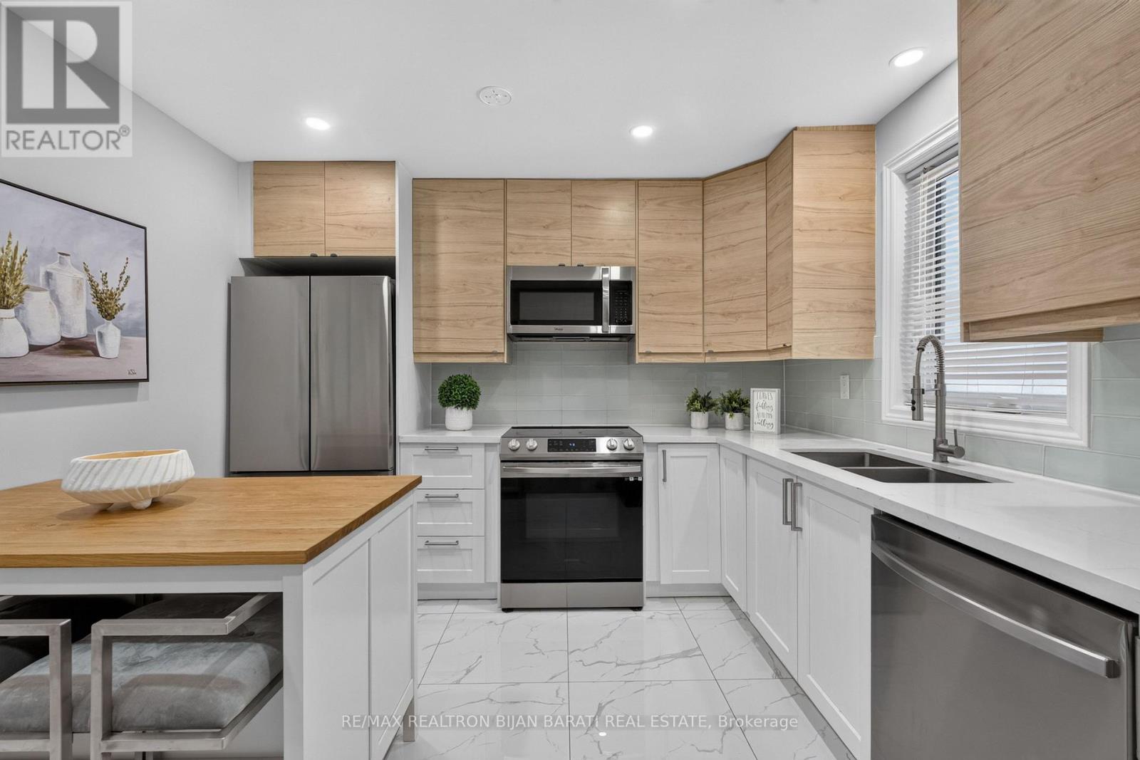 42 Franklin Avenue Property Photo 9
