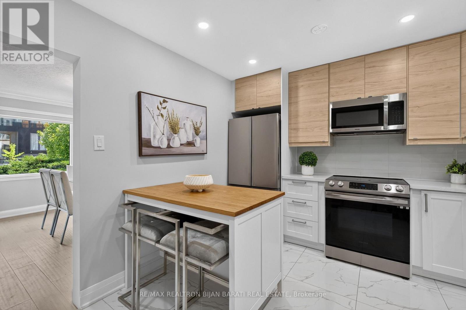 42 Franklin Avenue Property Photo 11