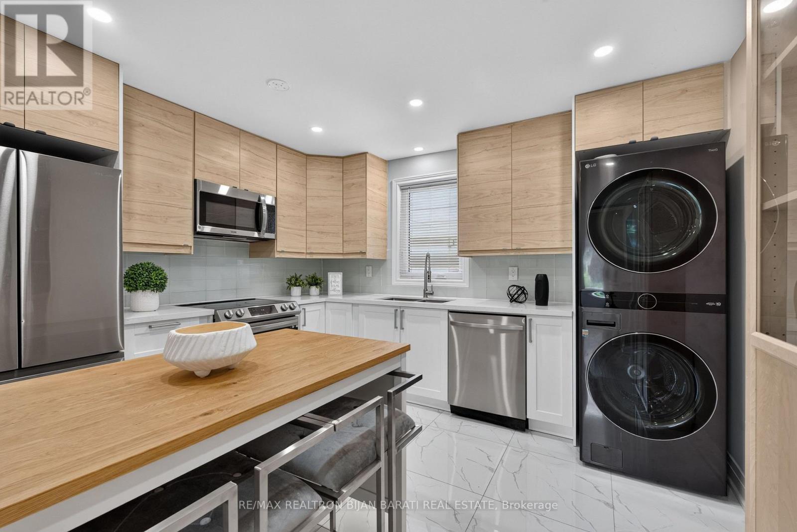 42 Franklin Avenue Property Photo 15