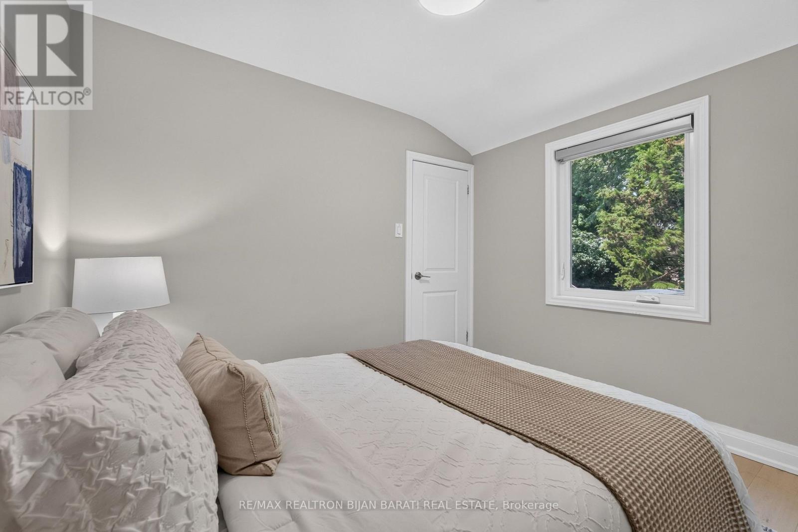42 Franklin Avenue Property Photo 21