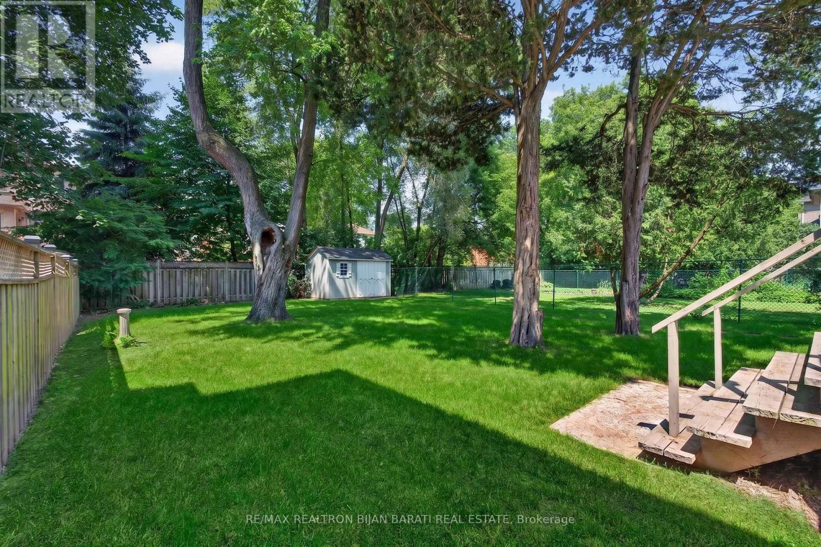 42 Franklin Avenue Property Photo 39