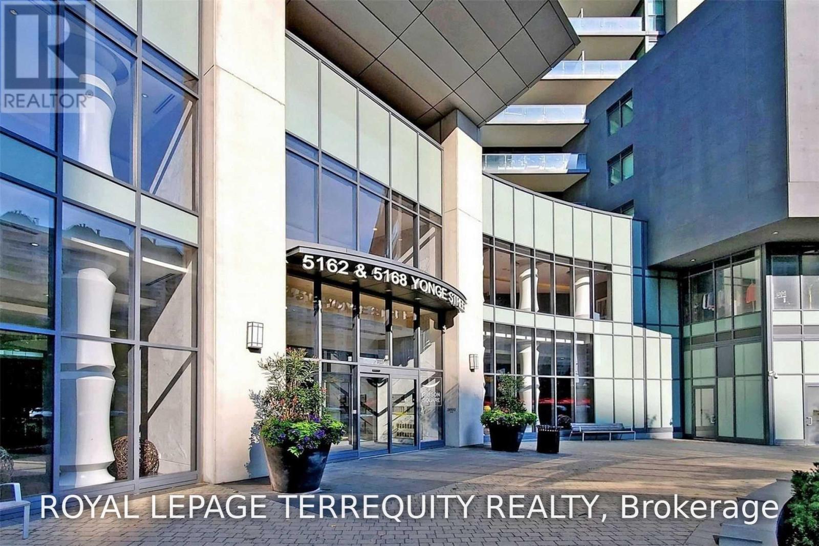216 - 5162 Yonge Street Property Photo 2
