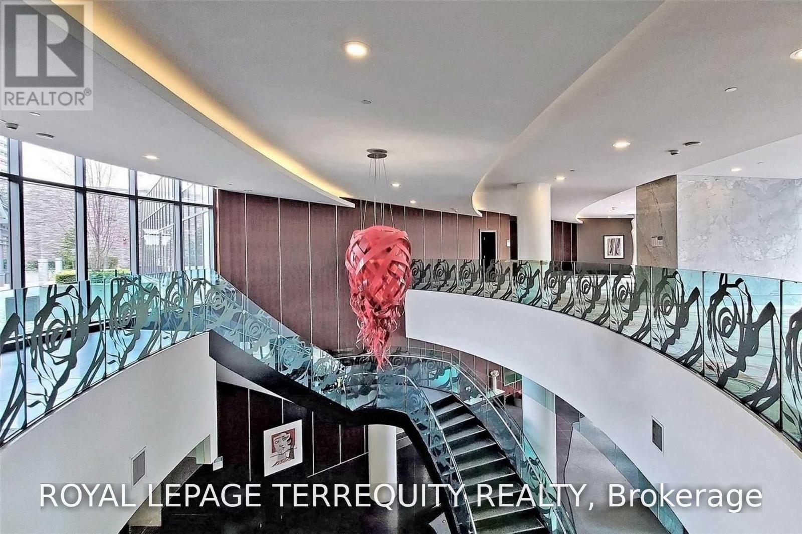 216 - 5162 Yonge Street Property Photo 5
