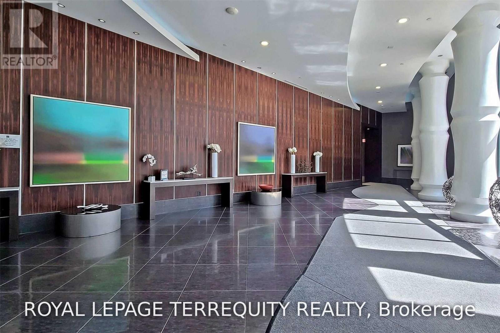 216 - 5162 Yonge Street Property Photo 6