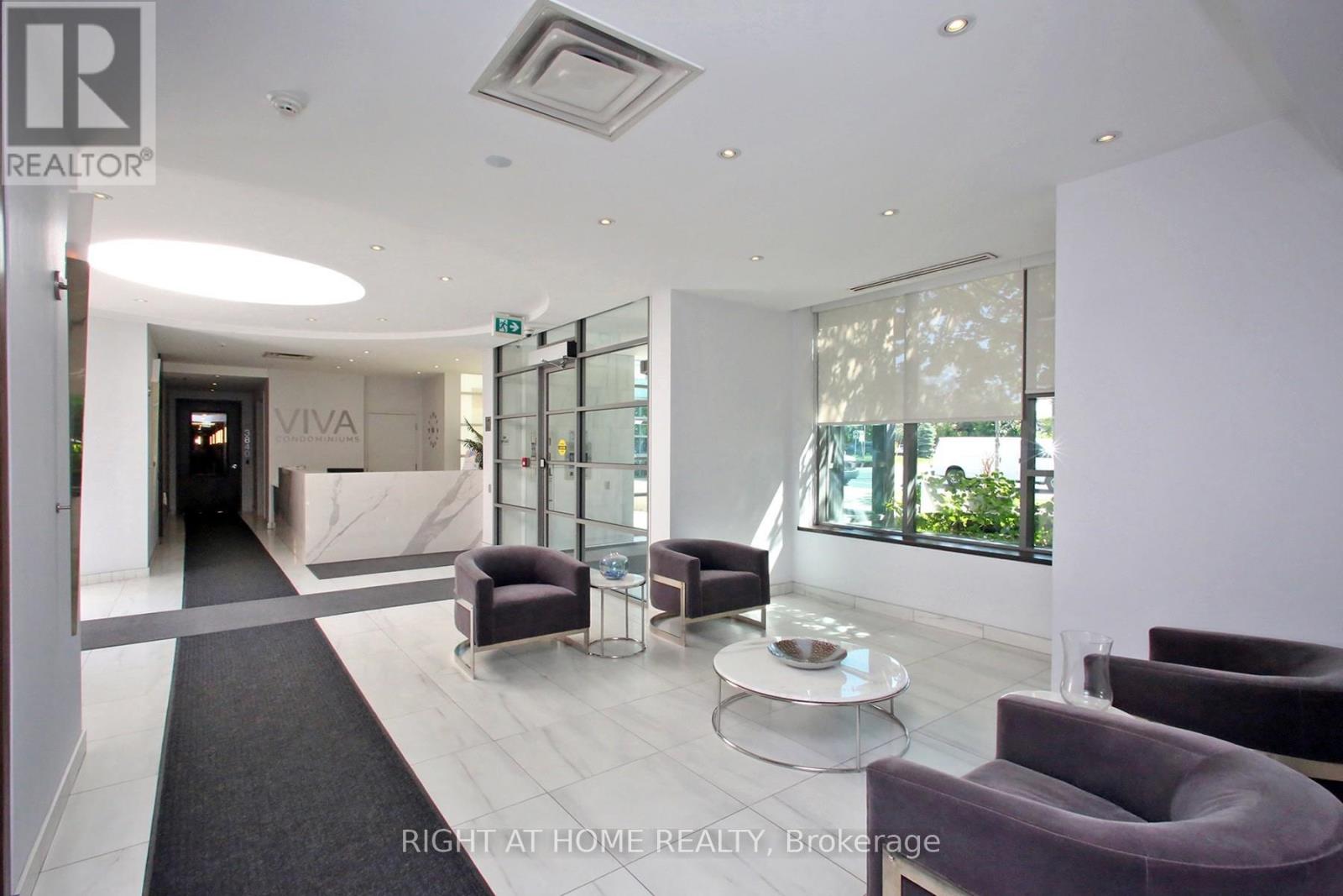 505 - 3830 Bathurst Street Property Photo 2
