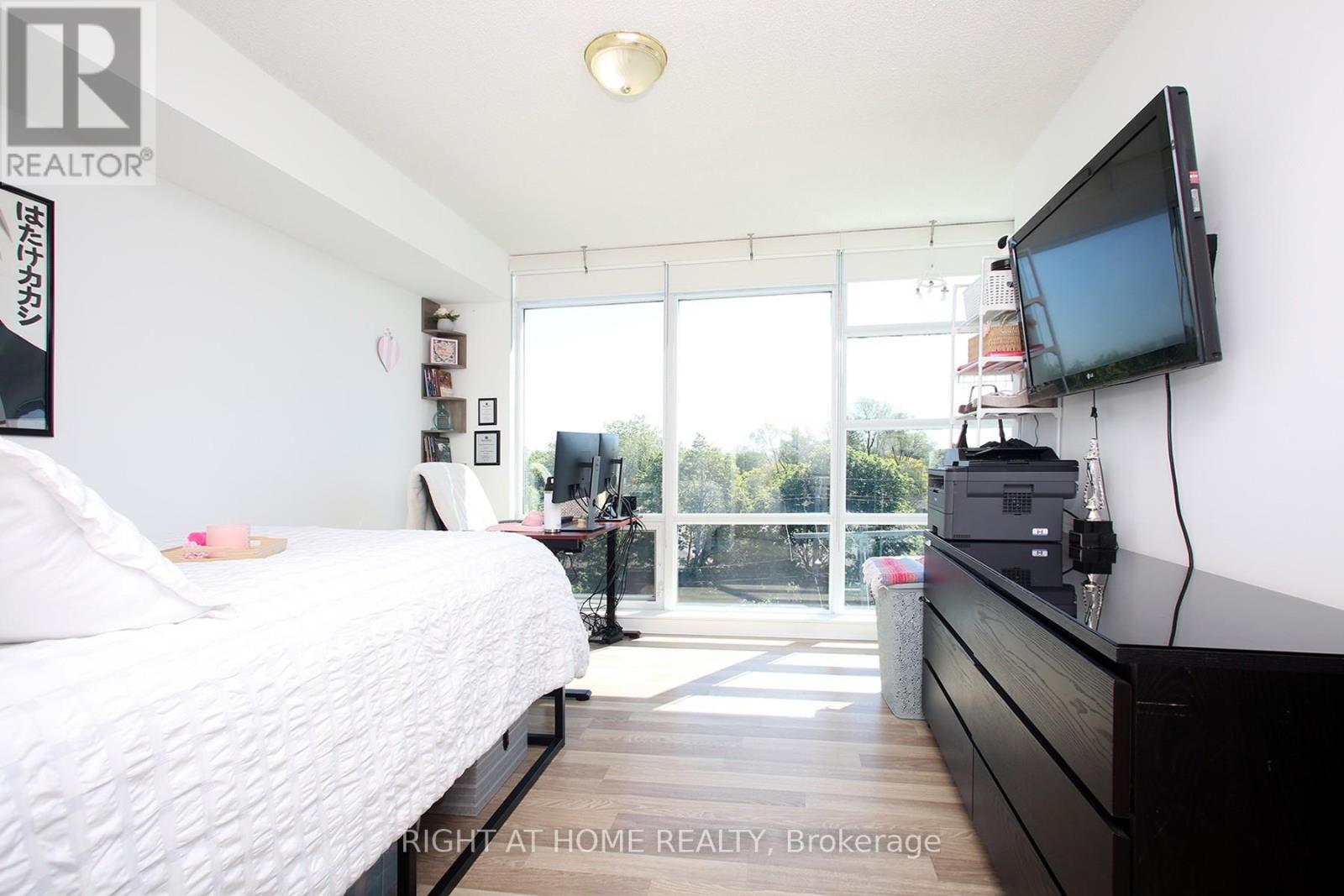505 - 3830 Bathurst Street Property Photo 16