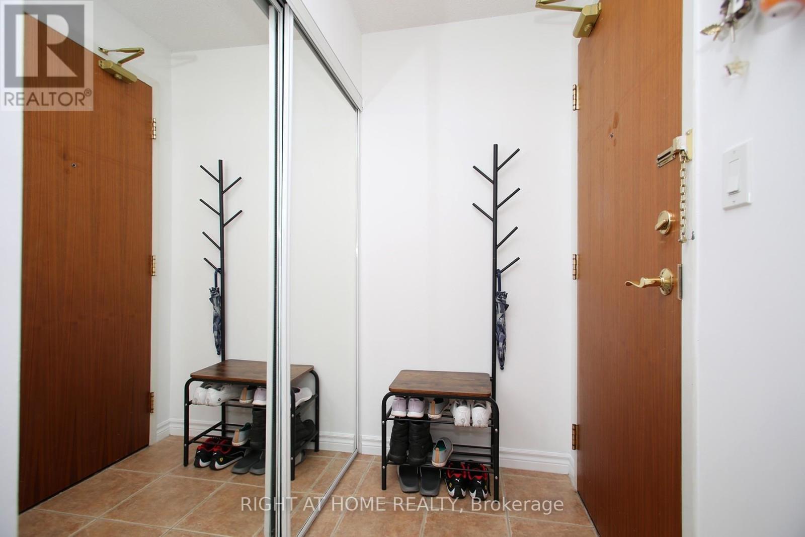 505 - 3830 Bathurst Street Property Photo 26