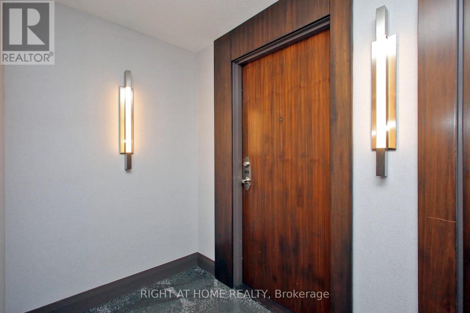 505 - 3830 Bathurst Street Property Photo 27