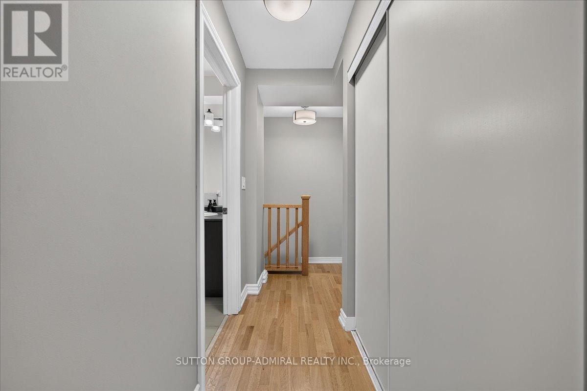202 - 2 Maxwell Street Property Photo 16