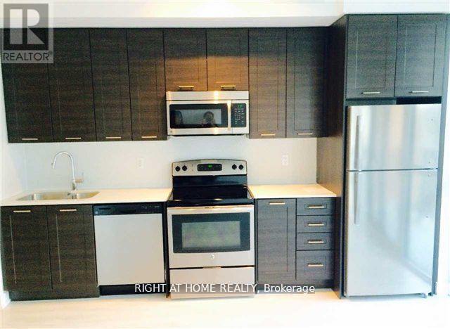 612 - 50 BRUYERES MEWS Property Photo 1