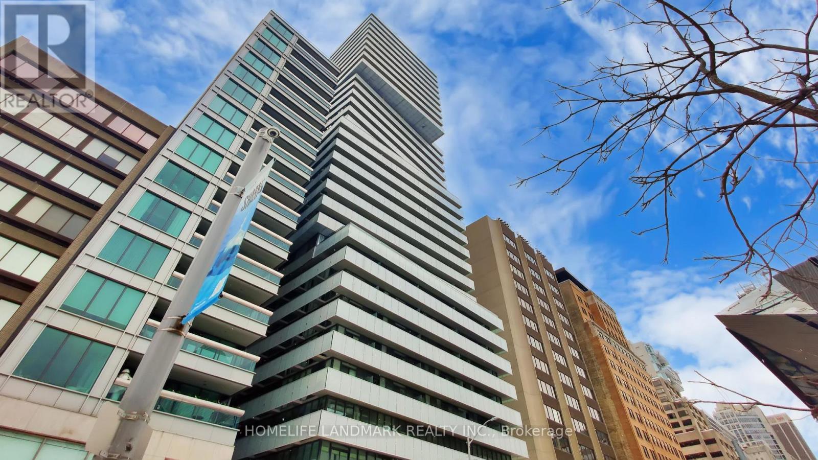 2305 - 200 BLOOR STREET W Property Photo 1
