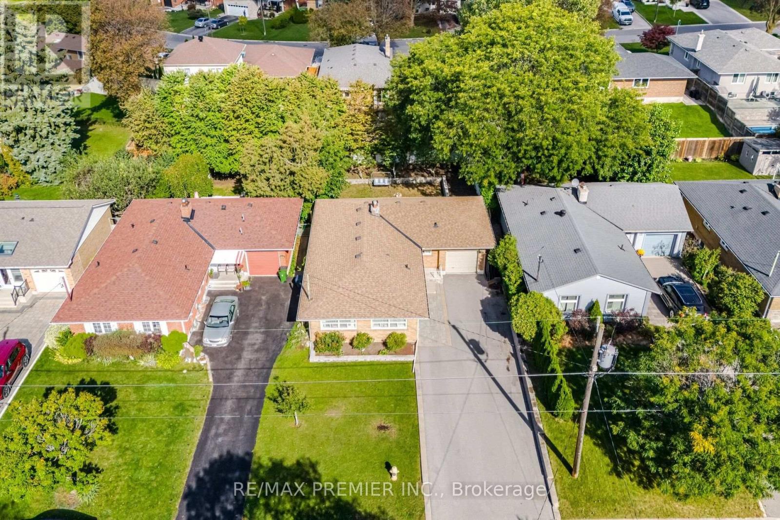 91 Wigmore Drive Property Photo 2