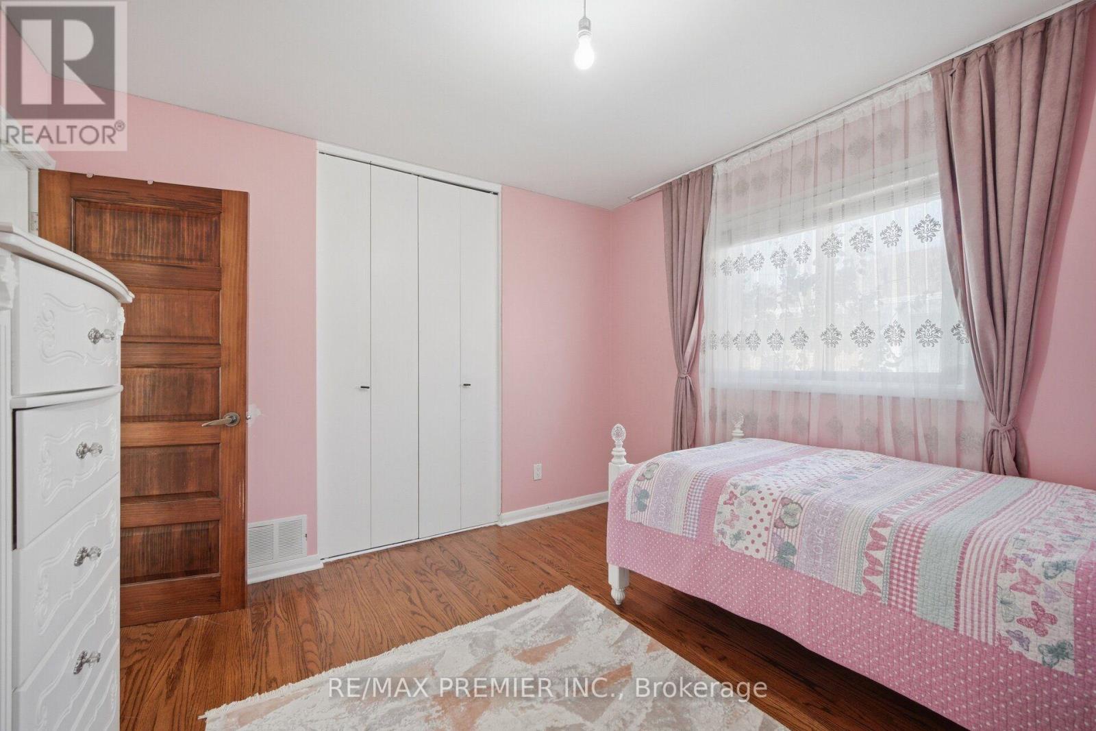 91 Wigmore Drive Property Photo 22